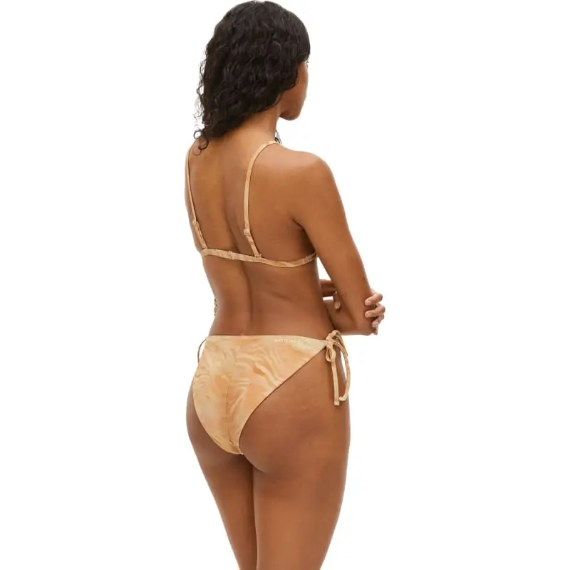 Röhnisch Women's Femi Bikini Top 5 Röhnisch Women's Femi Bikini Top - Image 3